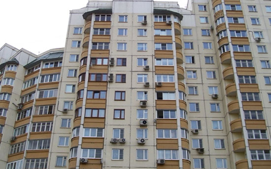 Остекление балкона в доме серии П 111М Краснознаменск