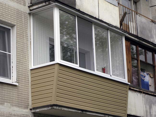 Сколько стоит застеклить балкон 3 метра по цене от производителя Краснознаменск