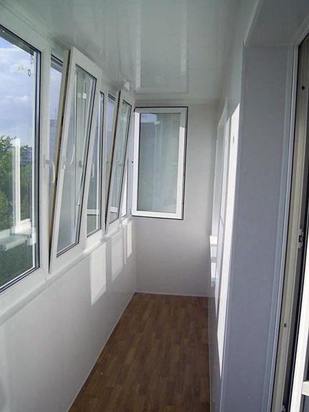 Тёплое и холодное распашное остекление балконов алюминиевым профилем Краснознаменск