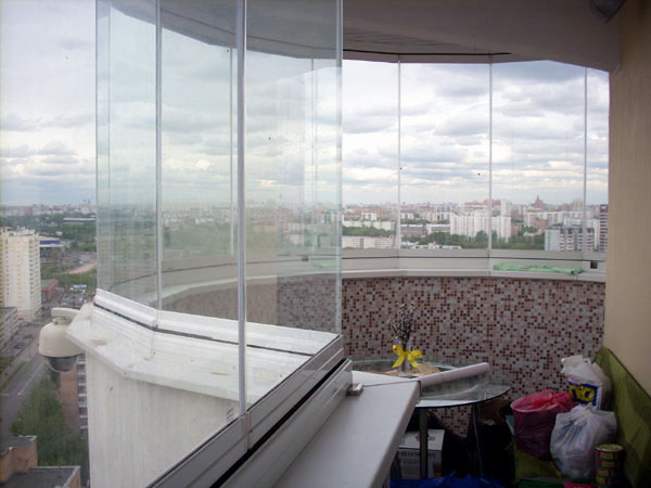 Остекление балконов: эркерных, круглых, закругленных Краснознаменск