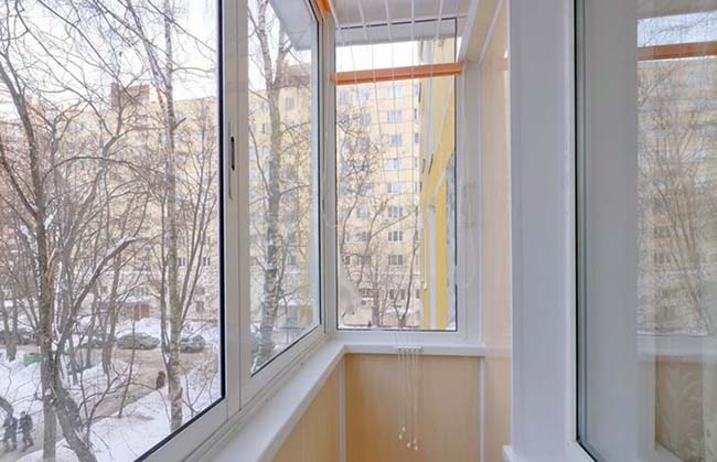 Зимнее остекление лоджии и балкона зимой Краснознаменск