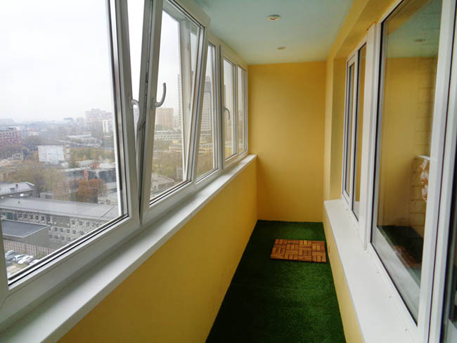 Остекление балконов и лоджий профилем ПВХ от производителя пластиковых окон Краснознаменск